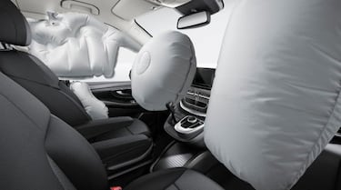 Los sistemas de seguridad que todo auto nuevo debe tener en México