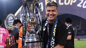 “Jugar un Mundial con Chile hubiese sido espectacular... mi hijo nació allá y es hincha de la Roja”