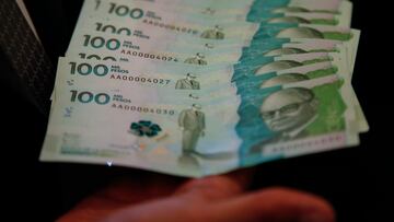Dinero colombiano.